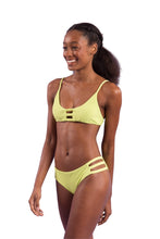Laden Sie das Bild in den Galerie-Viewer, Image 04: Rio De Sol Ensemble Set Bora-Citrus Bra-Trio Madrid-Trio
