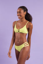 Laden Sie das Bild in den Galerie-Viewer, Image 12: Rio De Sol Haut Top Bora-Citrus Bra-Trio
