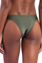Laden Sie das Bild in den Galerie-Viewer, Image 07: Rio De Sol Bas Bottom Croco Essential
