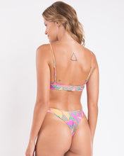 Laden Sie das Bild in den Galerie-Viewer, Image 05: Rio De Sol Ensemble Set Lyla Mila Cali
