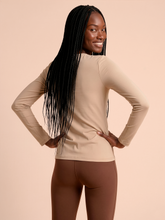 Laden Sie das Bild in den Galerie-Viewer, Image 05: Uv Line T-Shirt Longsleeve Fem New Fit Sand Upf50+
