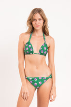 Laden Sie das Bild in den Galerie-Viewer, Model Front: Rio De Sol Haut Top Happiness Mel
