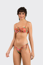 Laden Sie das Bild in den Galerie-Viewer, Image 04: Rio De Sol Ensemble Set Tropics Balconet-Tie Lacinho

