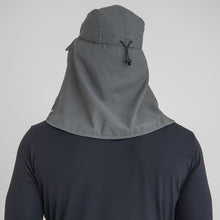 Laden Sie das Bild in den Galerie-Viewer, Model Back: Uv Line Chapeau Legionnaire Cap Leg Atacama 2021 Masc Grey Upf50+
