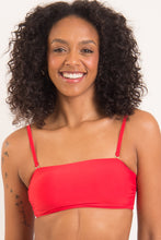 Laden Sie das Bild in den Galerie-Viewer, Gallery: Rio De Sol Haut Top Rouge Bandeau-Reto
