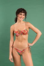 Laden Sie das Bild in den Galerie-Viewer, Image 10: Rio De Sol Ensemble Set Tropics Balconet-Tie Lacinho
