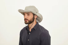 Laden Sie das Bild in den Galerie-Viewer, Image 02: Uv Line Chapeau Souple/Capeline Hat Safari L Masc Sand Upf50+
