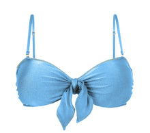 Laden Sie das Bild in den Galerie-Viewer, Product Front: Rio De Sol Haut Top Shimmer-Baltic-Sea Bandeau-Knot
