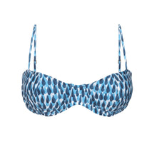 Laden Sie das Bild in den Galerie-Viewer, Product Front: Rio De Sol Haut Top Chuva Kelli
