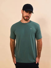 Laden Sie das Bild in den Galerie-Viewer, Gallery: Uv Line T-Shirt Pour Homme T-Shirt New Fit Textura Masc Verde Jade Upf50+
