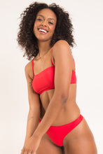 Laden Sie das Bild in den Galerie-Viewer, Image 10: Rio De Sol Ensemble Set Rouge Bandeau-Reto Nice-Fio
