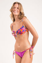 Laden Sie das Bild in den Galerie-Viewer, Image 09: Rio De Sol Ensemble Set Funny Balconet-Tie Ibiza-Comfy
