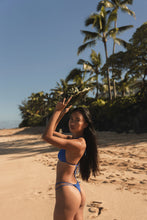 Laden Sie das Bild in den Galerie-Viewer, Image 13: Wednesday In Hawaii By Rio De Sol Haut Top Pacifica Ana
