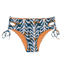 Laden Sie das Bild in den Galerie-Viewer, Product Front: Rio De Sol Bas Bottom Ikat Madrid
