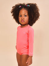 Laden Sie das Bild in den Galerie-Viewer, Image 03: Uv Line Maillot De Bain Bébé Baby Longsleeve Swimsuit Coral Upf50+
