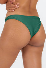 Laden Sie das Bild in den Galerie-Viewer, Image 06: Rio De Sol Bas Bottom Palace Essential
