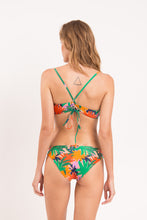 Laden Sie das Bild in den Galerie-Viewer, Model Back: Rio De Sol Bas Bottom Delight Essential-Comfy
