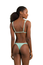 Laden Sie das Bild in den Galerie-Viewer, Model Back: Rio De Sol Ensemble Set Malibu-Menta Tri-Duo Mini-Duo
