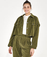 Laden Sie das Bild in den Galerie-Viewer, Image 03: Alto Giro Fitness Haut Jaqueta Cropped Colete Stretch Verde Kalamata
