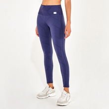 Laden Sie das Bild in den Galerie-Viewer, Image 02: Alto Giro Fitness Bas Legging Circuit Blackout Cinza Graystone
