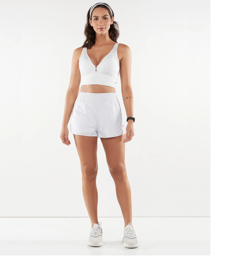 Model Front: Alto Giro Fitness Bas Shorts Bahamas Branco