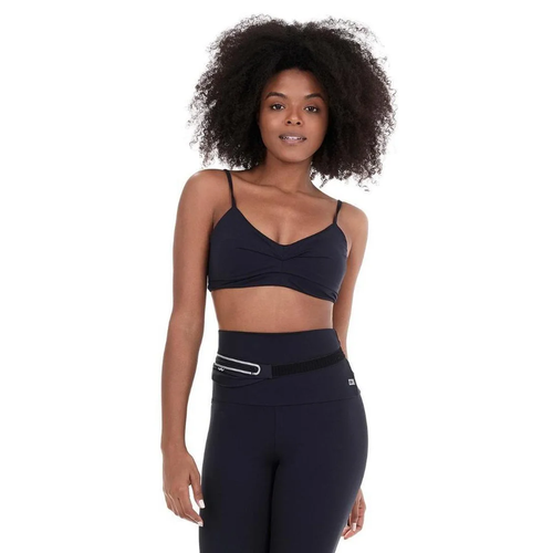 Model Front: Alto Giro Fitness Haut Top Bodytex Costas Decotada Preto