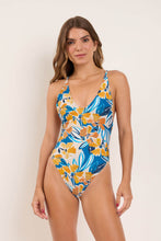 Laden Sie das Bild in den Galerie-Viewer, Azure Sunny
