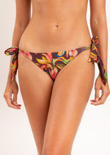 Laden Sie das Bild in den Galerie-Viewer, Bottom Fiore Gisele
