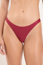 Laden Sie das Bild in den Galerie-Viewer, Bottom Touch-Carmim Nice
