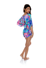 Laden Sie das Bild in den Galerie-Viewer, Cabana V Neck Dress Multicolor
