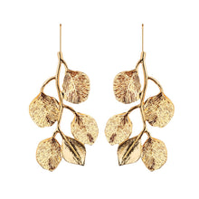 Laden Sie das Bild in den Galerie-Viewer, Earrings Vineta Gold Hipenema
