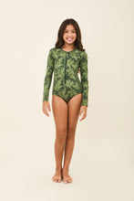Laden Sie das Bild in den Galerie-Viewer, Girl Macae Folhagem Verde UPF50+
