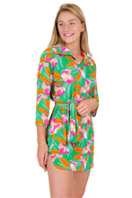 Laden Sie das Bild in den Galerie-Viewer, Grünes Bloom-Shirt
