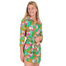 Laden Sie das Bild in den Galerie-Viewer, Grünes Bloom-Shirt
