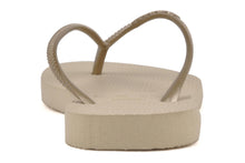 Laden Sie das Bild in den Galerie-Viewer, Product Back: Havaianas Tongs Slim Sand Grey/Light Golden
