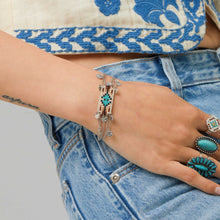 Laden Sie das Bild in den Galerie-Viewer, Image 03: Hipanema Bracelet Silver Hatchee Hipanema
