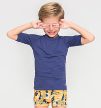 Laden Sie das Bild in den Galerie-Viewer, Kinder FPU50+ Uvpro Kurzarm-T-Shirt Marineblau Uv
