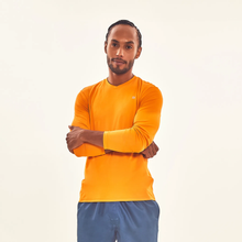 Laden Sie das Bild in den Galerie-Viewer, Longsleeve Sport Fit Orange UPF50+
