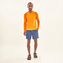 Laden Sie das Bild in den Galerie-Viewer, Longsleeve Sport Fit Orange UPF50+
