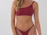 Laden und Abspielen von Videos im Galerie-Viewer, Video: Rio De Sol Bas Bottom Touch-Carmim Gigi
