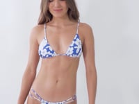 Laden und Abspielen von Videos im Galerie-Viewer, Video: Rio De Sol Haut Top Pua-Pacifica Ana
