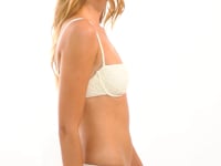 Laden und Abspielen von Videos im Galerie-Viewer, Video: Rio De Sol Ensemble Set Brisa-Offwhite Juliette Essential
