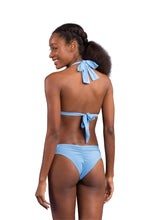 Laden Sie das Bild in den Galerie-Viewer, Model Back: Rio De Sol Bas Bottom Baltico Mel
