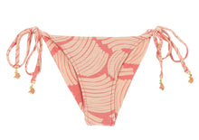 Laden Sie das Bild in den Galerie-Viewer, Product Front: Rio De Sol Bas Bottom Banana Rose Bra
