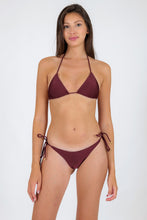 Laden Sie das Bild in den Galerie-Viewer, Model Front: Rio De Sol Bas Bottom Barolo Ibiza-Rope
