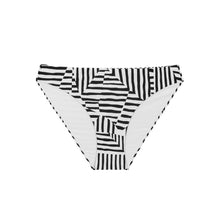 Laden Sie das Bild in den Galerie-Viewer, Product Front: Rio De Sol Bas Bottom Collage Essential-Comfy
