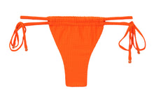 Laden Sie das Bild in den Galerie-Viewer, Product Front: Rio De Sol Bas Bottom Dots-Orange Pipa
