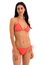 Laden Sie das Bild in den Galerie-Viewer, Model Front: Rio De Sol Bas Bottom Dots-Tabata Frufru
