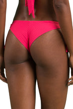 Laden Sie das Bild in den Galerie-Viewer, Image 07: Rio De Sol Bas Bottom Dots-Virtual-Pink Italy
