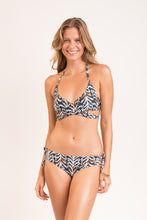 Laden Sie das Bild in den Galerie-Viewer, Image 09: Rio De Sol Bas Bottom Ikat Madrid
